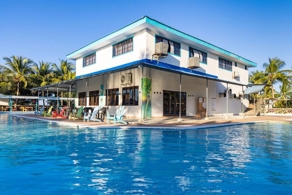Hotel Vina Del Mar Омоа Екстер'єр фото