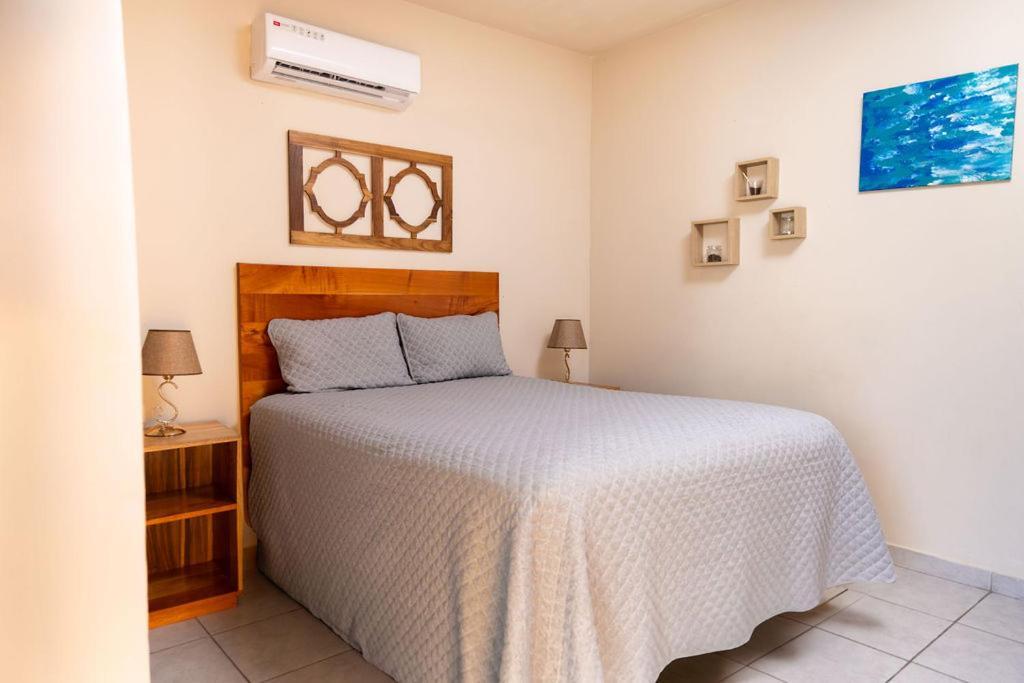 Hotel Vina Del Mar Омоа Екстер'єр фото